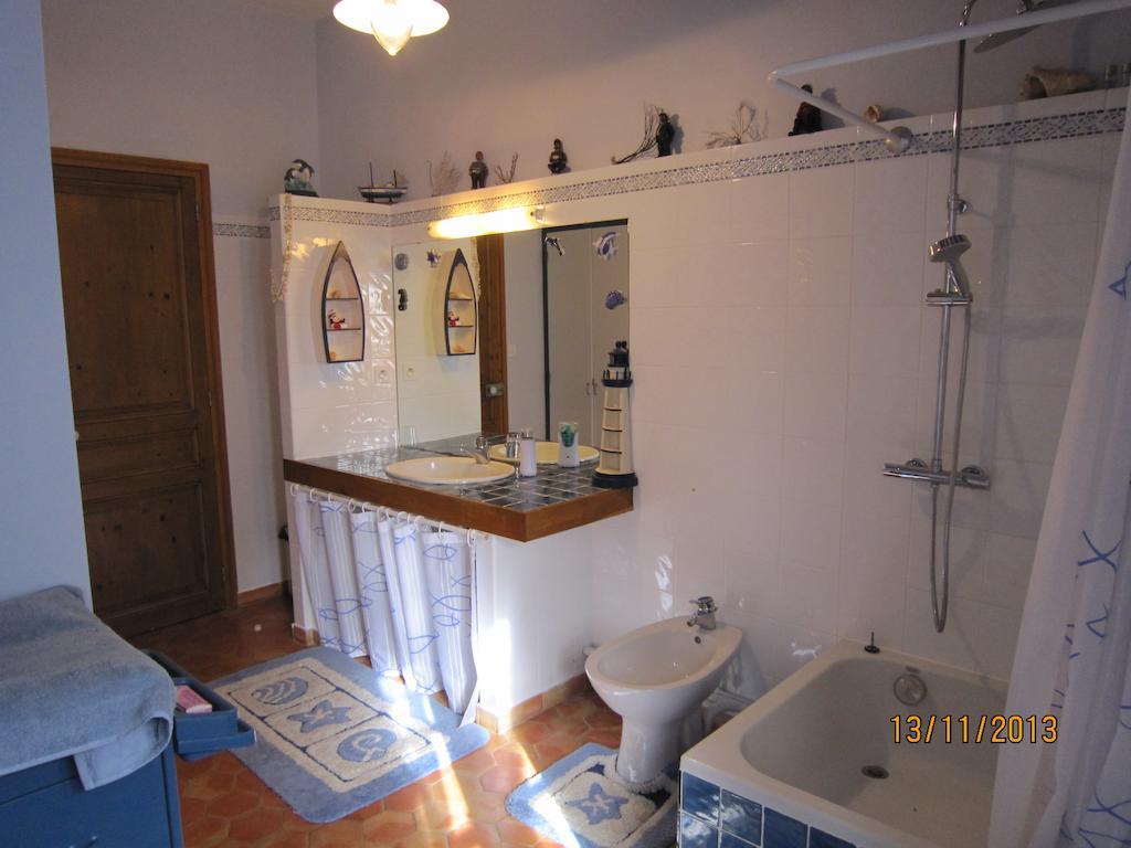 La Frandomiere Bed and Breakfast Saint-Martin-de-Londres Kamer foto