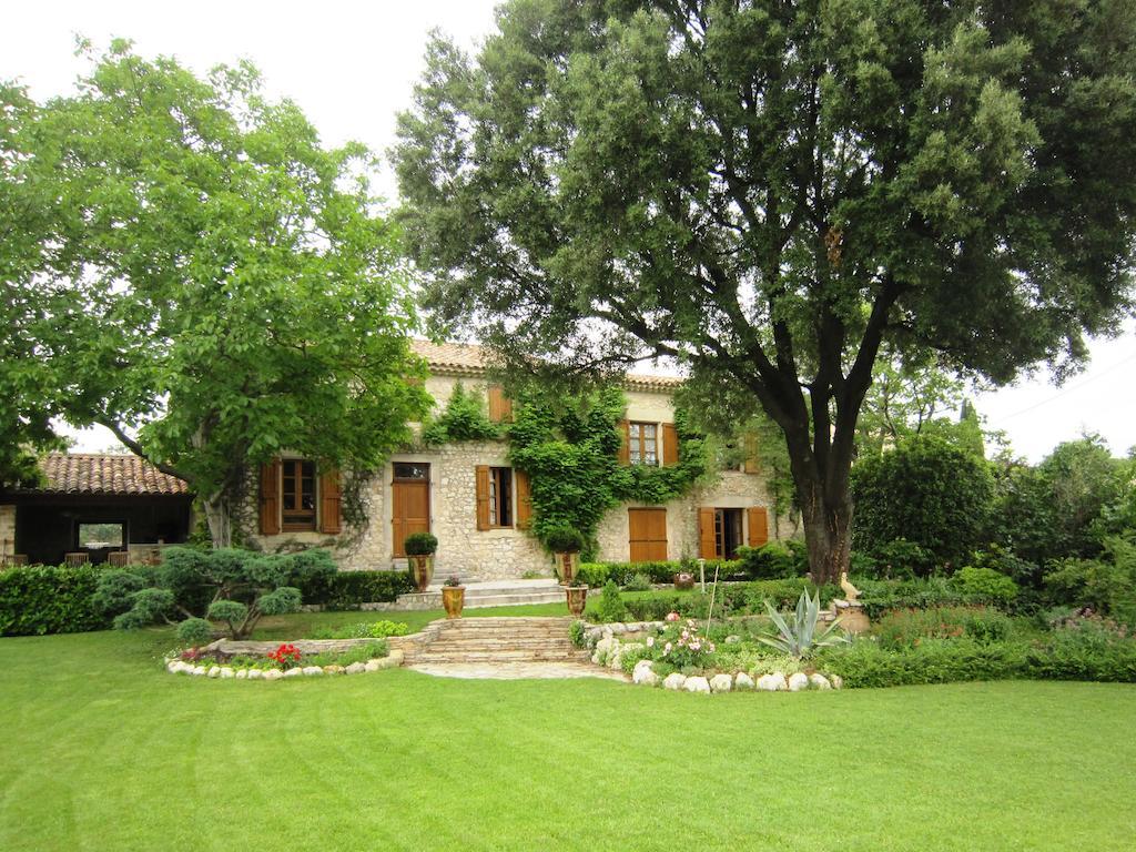 La Frandomiere Bed and Breakfast Saint-Martin-de-Londres Buitenkant foto